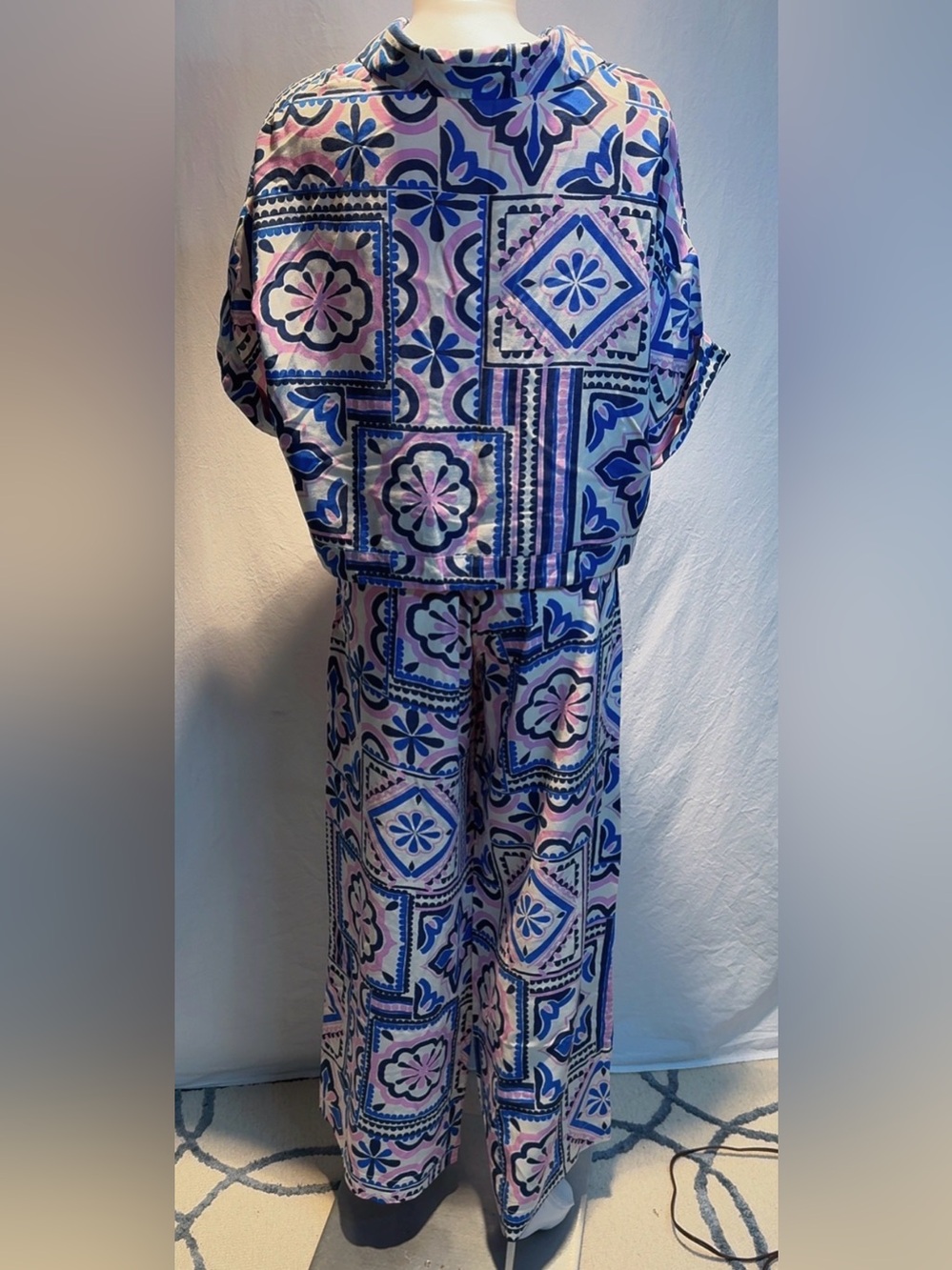 ZARA Blue & White Geometric Wide-Leg Jumpsuit - Picture 4 of 9